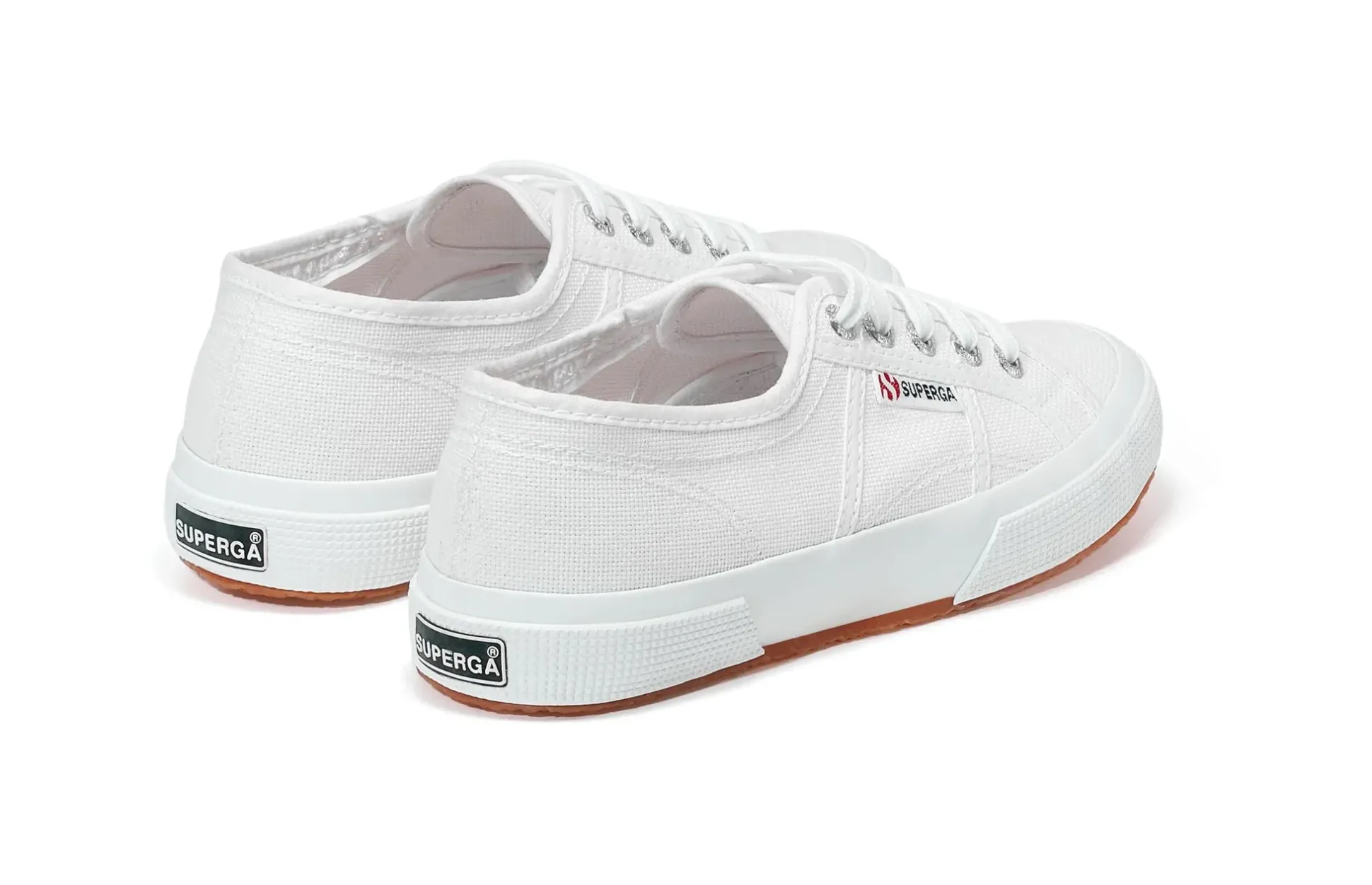 cotu_classic_white_2.webp COTU CLASSIC WHITE